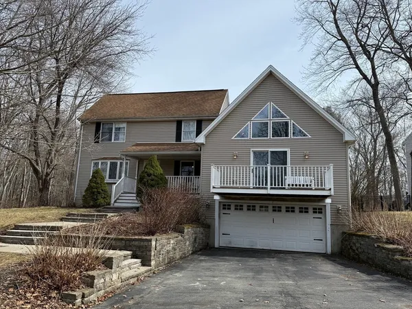 $559,000 | 9 Dana Hill, Belchertown, MA 01007