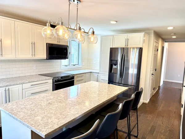 $559,000 | 9 Dana Hill, Belchertown, MA 01007