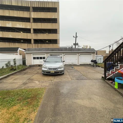 $50,000 | 70 Atlantic Street, Carteret, NJ 07008