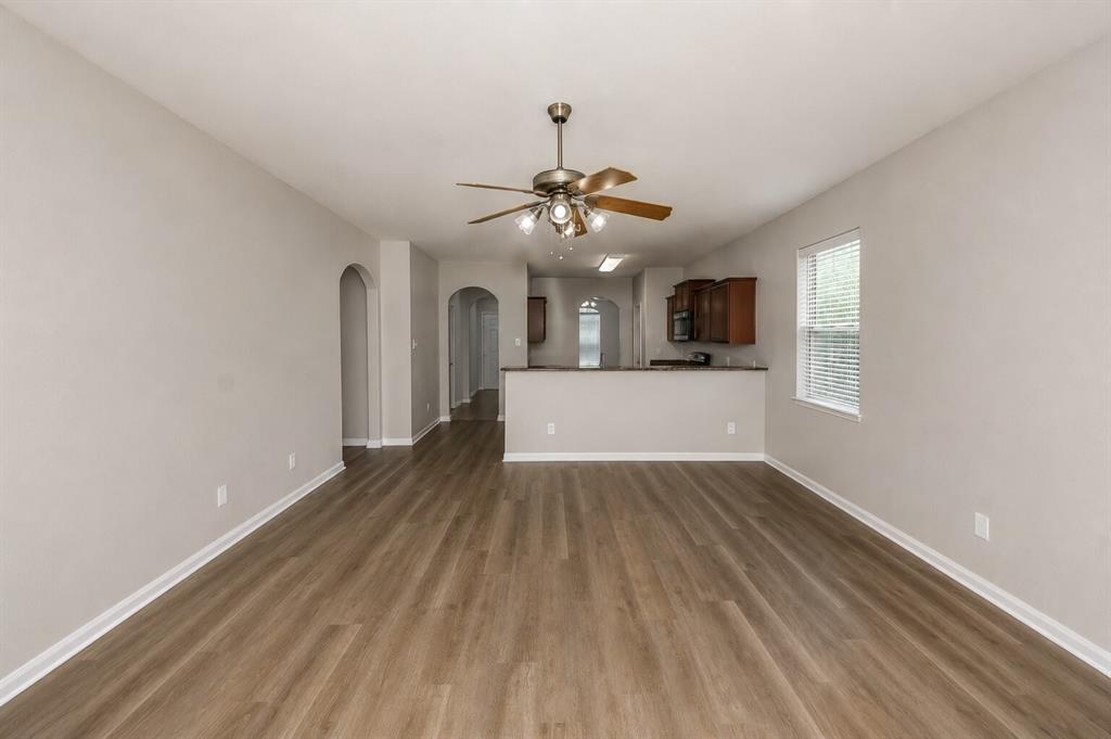 12645 Forest Lawn Road Rhome, TX 76078 - Photo 17 of 37