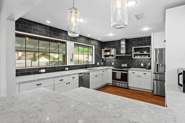 $675,000 | 4902 Big Trail Circle, Austin, TX 78759