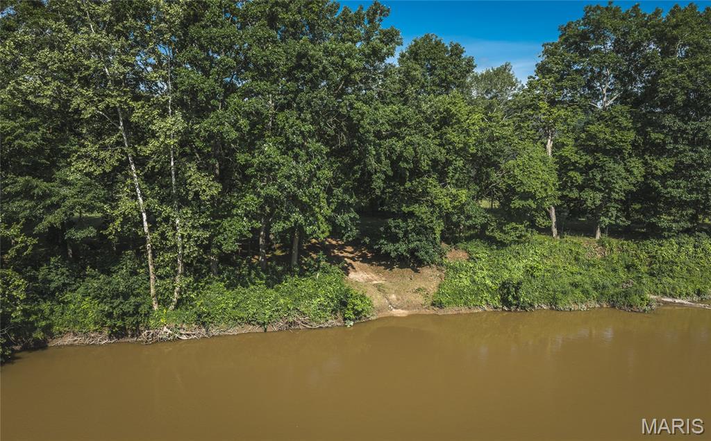 17904 Cliff Road Dixon, MO 65459 - Photo 10 of 35