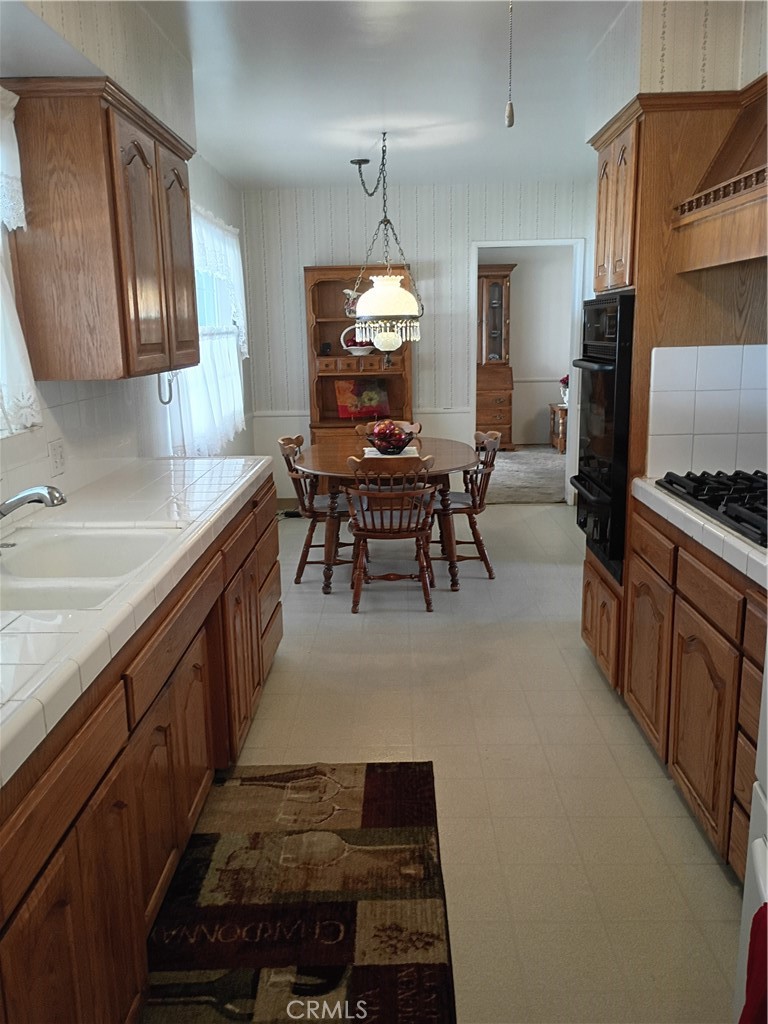 951 West C Street Colton, CA 92324 - Photo 25 of 45