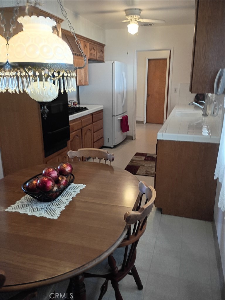 951 West C Street Colton, CA 92324 - Photo 28 of 45