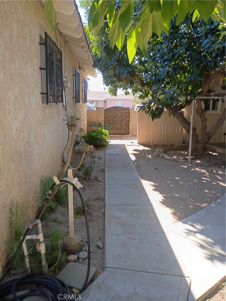 951 West C Street Colton, CA 92324 - Photo 38 of 45