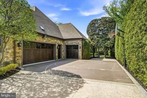 $2,300,000 | 728 Mill Street, Moorestown, NJ 08057