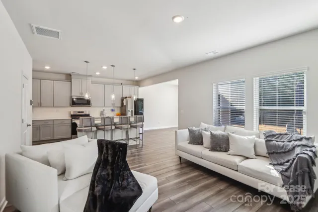 $2,500 | 165 Canoga Avenue, York, SC 29745