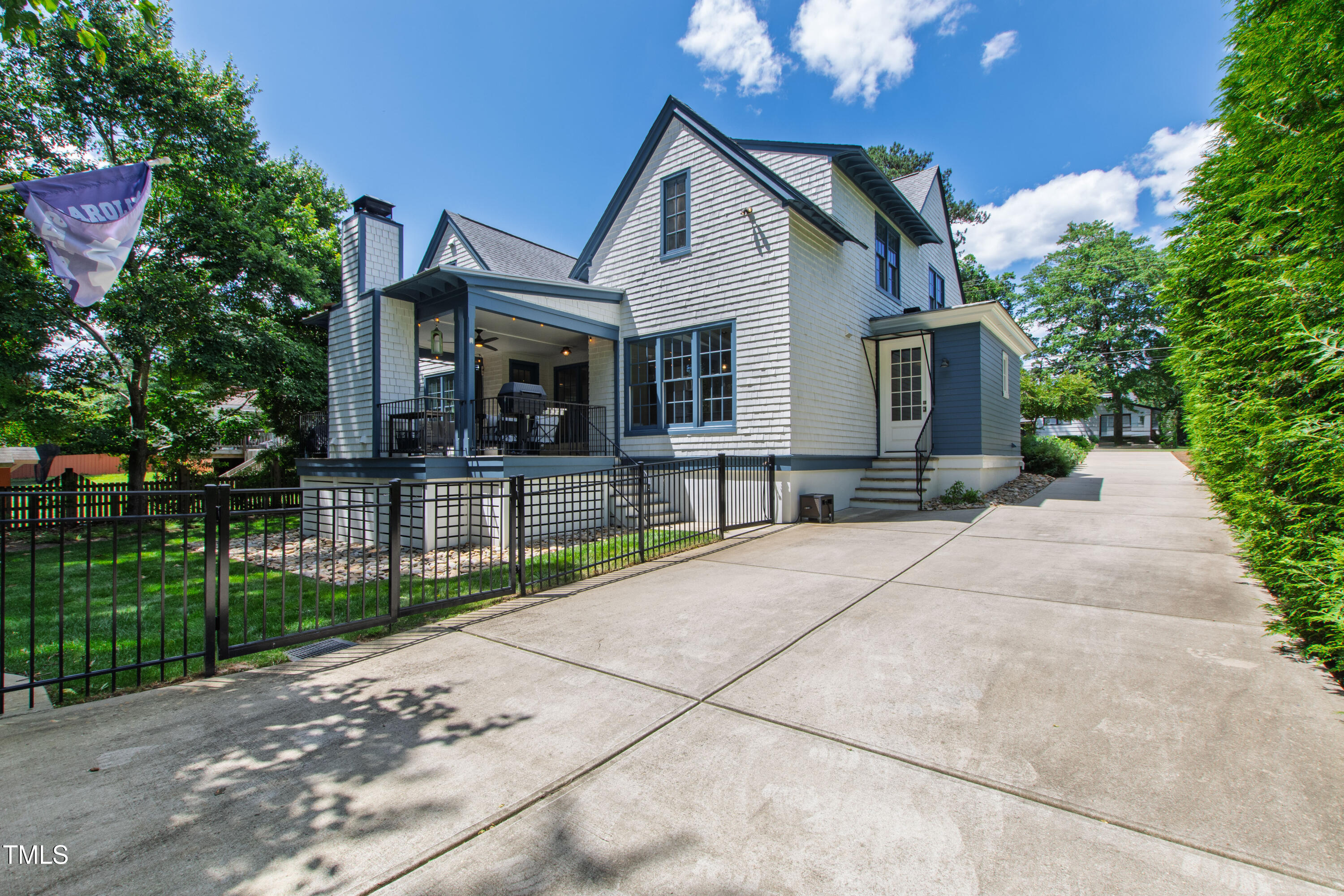 523 Vick Avenue Raleigh, NC 27612 - Photo 62 of 77 a front view of house with yard and green space