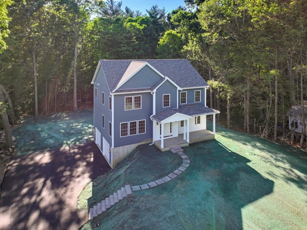 27 Woodside Road Spencer, MA 01562 - Photo 3 of 42