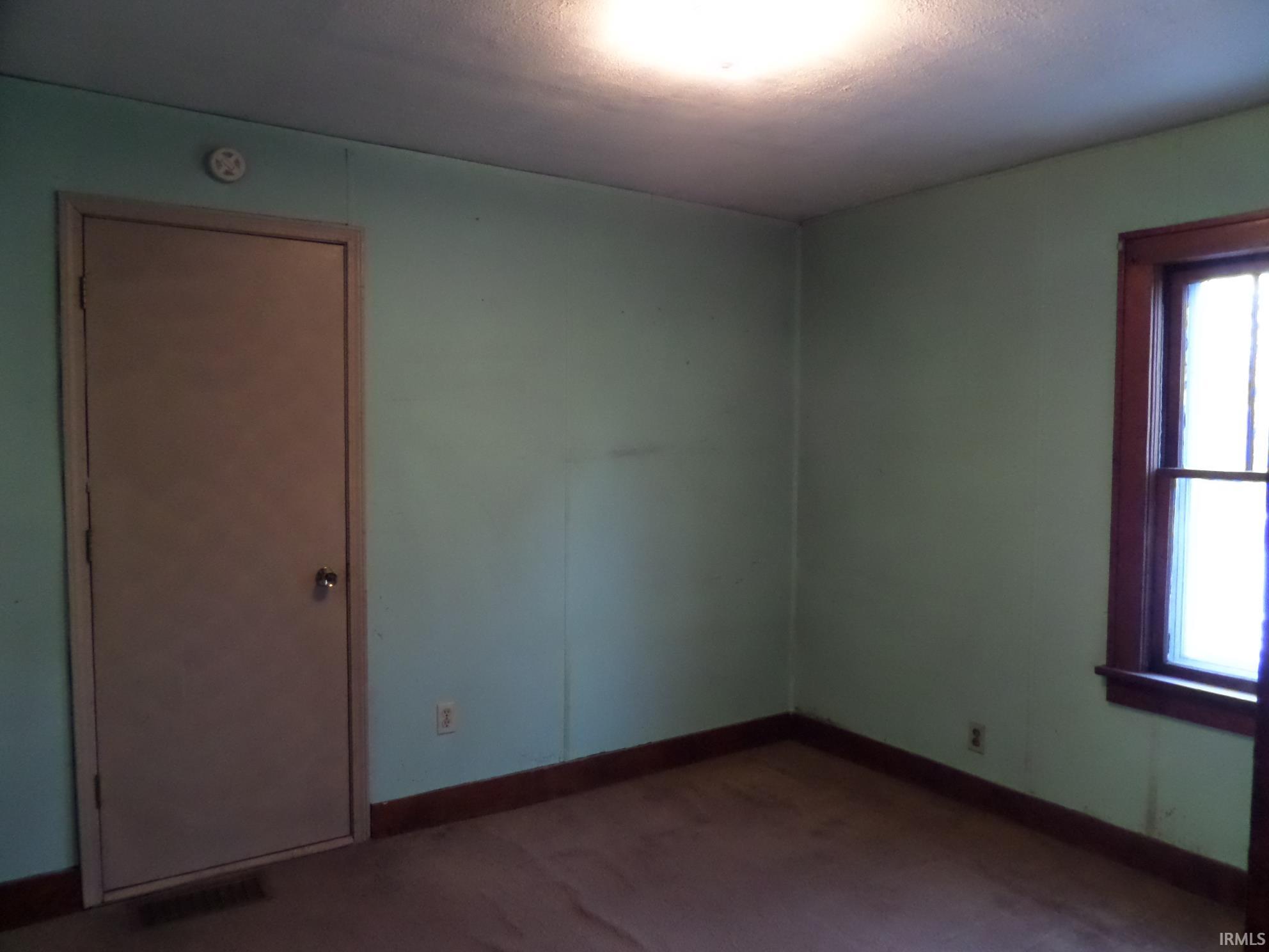 2702 South Meridian Street Marion, IN 46953 - Photo 11 of 17