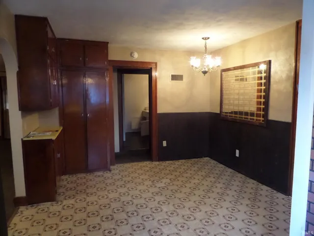 $65,000 | 2702 South Meridian Street, Marion, IN 46953