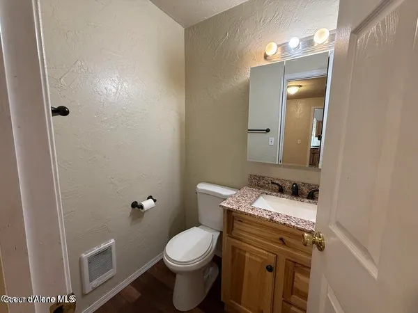 $849,000 | 915 Main Avenue, St. Maries, ID 83861