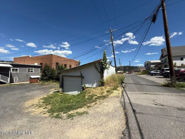 $849,000 | 915 Main Avenue, St. Maries, ID 83861