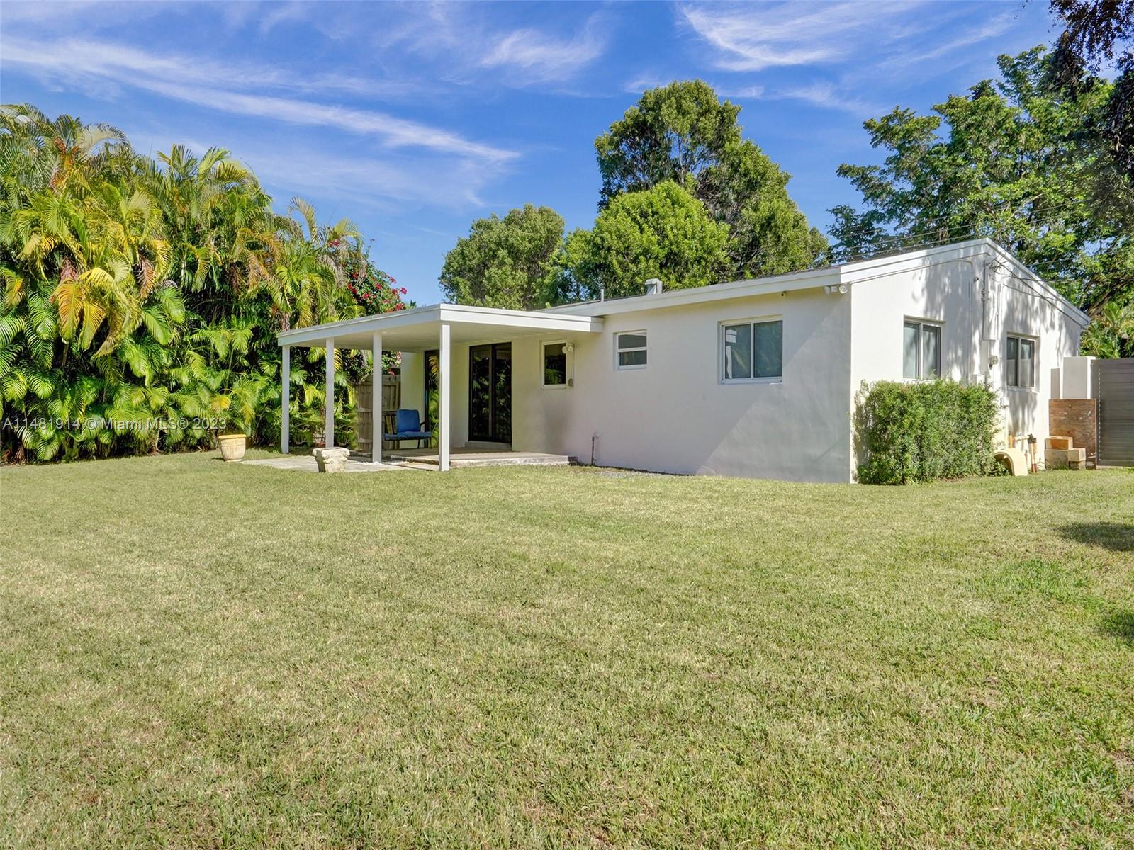 1326 North 30th Road Hollywood, FL 33021 - Photo 21 of 29 Gallery Image 21