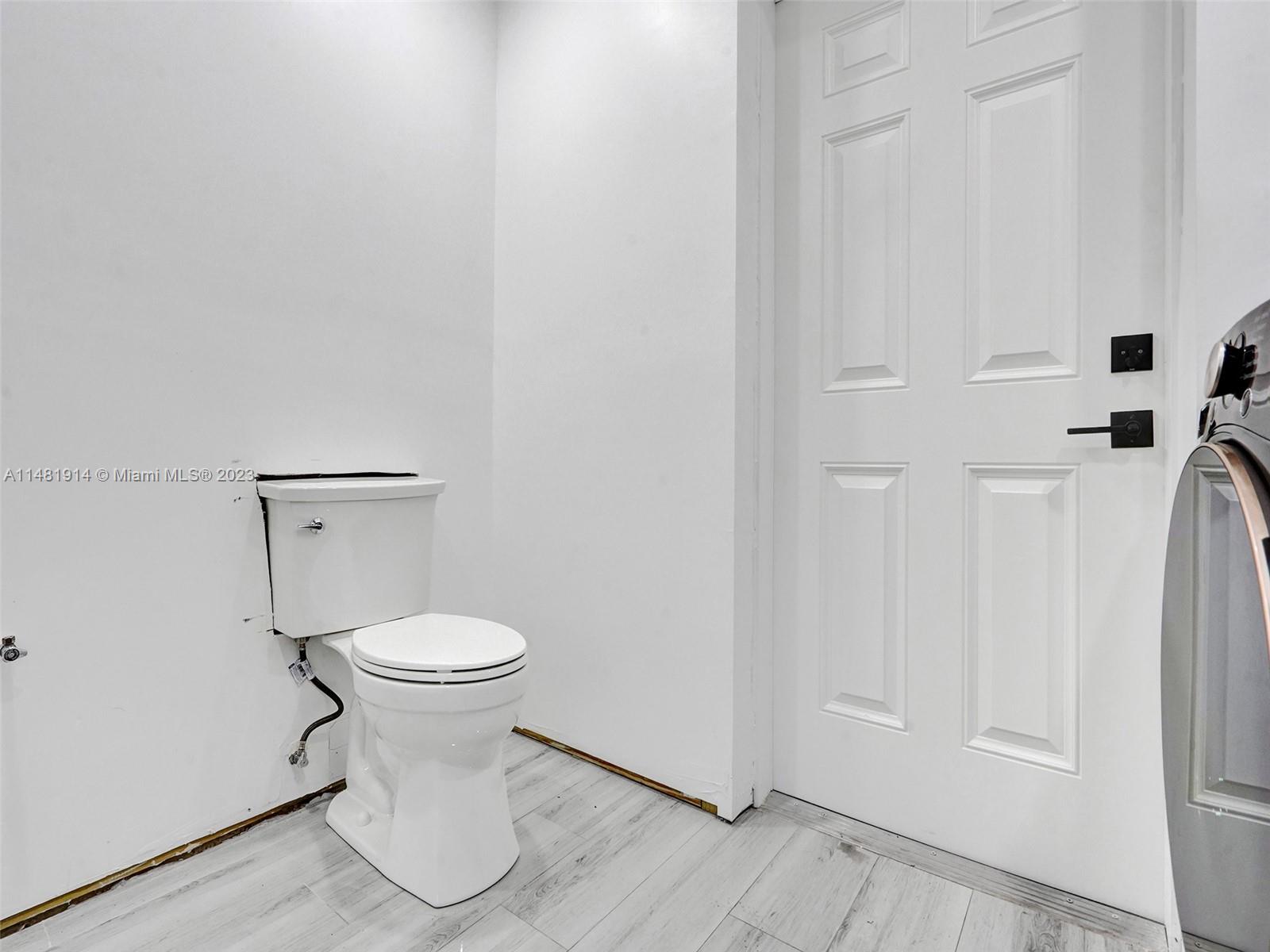 1326 North 30th Road Hollywood, FL 33021 - Photo 29 of 29 Gallery Image 29