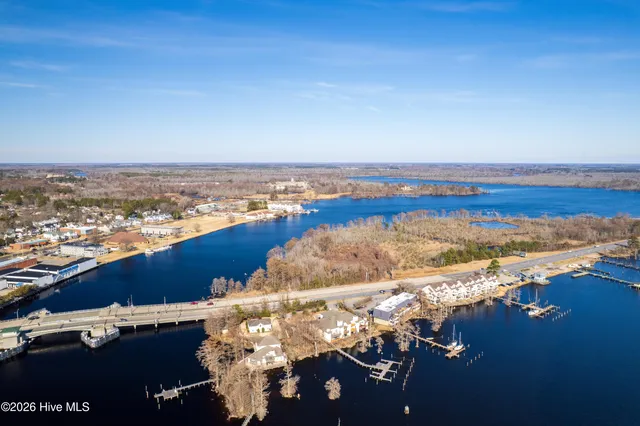 $399,000 | 9 Gardner Point Drive, Unit 9, Camden, NC 27921