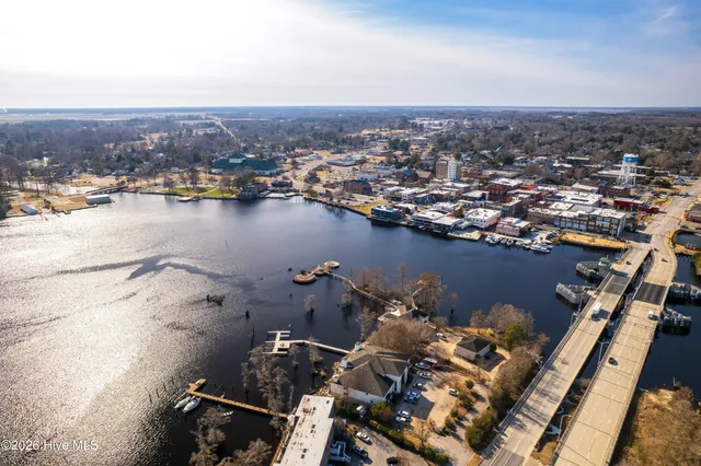 $399,000 | 9 Gardner Point Drive, Unit 9, Camden, NC 27921