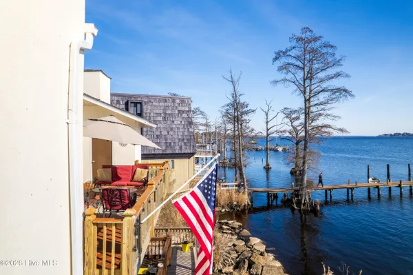 $399,000 | 9 Gardner Point Drive, Unit 9, Elizabeth City, NC 27921