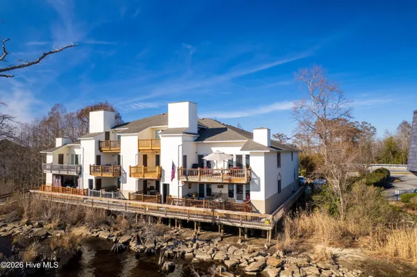 $399,000 | 9 Gardner Point Drive, Unit 9, Elizabeth City, NC 27921