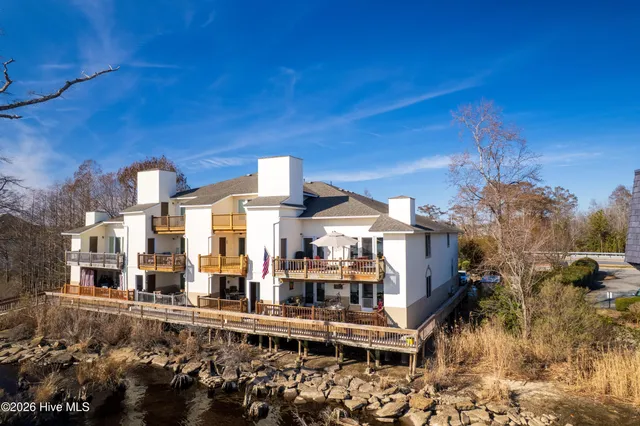 $399,000 | 9 Gardner Point Drive, Unit 9, Camden, NC 27921