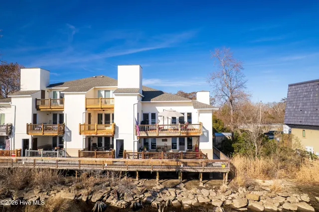 $399,000 | 9 Gardner Point Drive, Unit 9, Camden, NC 27921