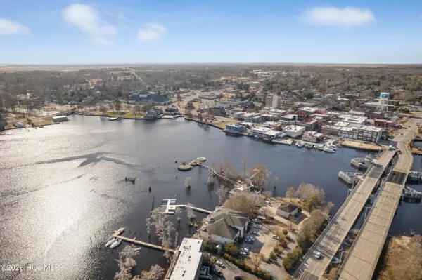 $399,000 | 9 Gardner Point Drive, Unit 9, Elizabeth City, NC 27921