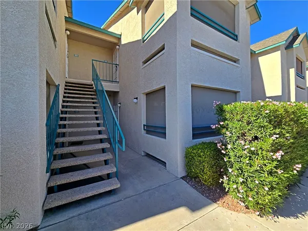 $1,150 | 5171 South Lindell Road, Unit 202, Las Vegas, NV 89118