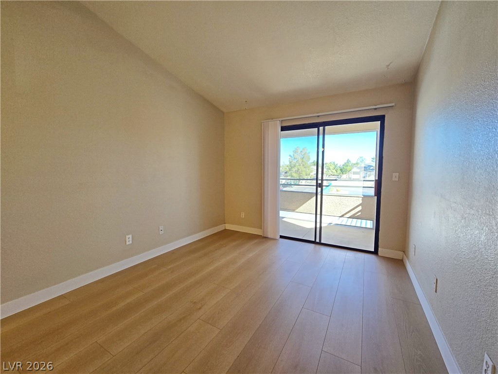 5171 South Lindell Road, Unit 202 Las Vegas, NV 89118 - Photo 4 of 25