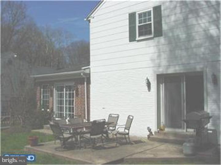 7110 Sherwood Road Philadelphia, PA 19151 - Photo 23 of 23 Exterior Back