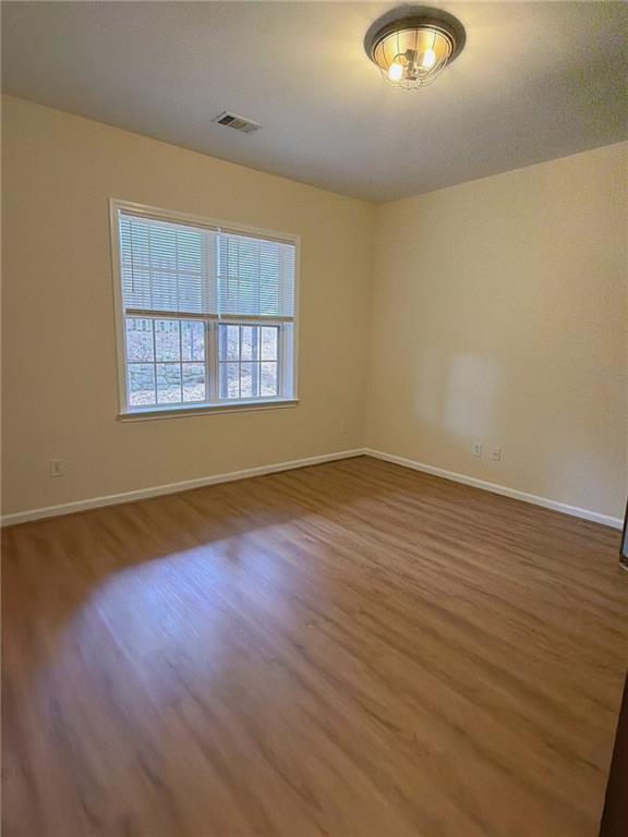 4012 Howell Park Road Duluth, GA 30096 - Photo 7 of 21