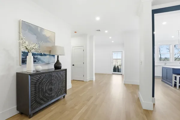 $2,850,000 | 90 Addington Road, Unit 1, Brookline, MA 02445