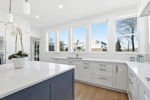 $2,850,000 | 90 Addington Road, Unit 1, Brookline, MA 02445