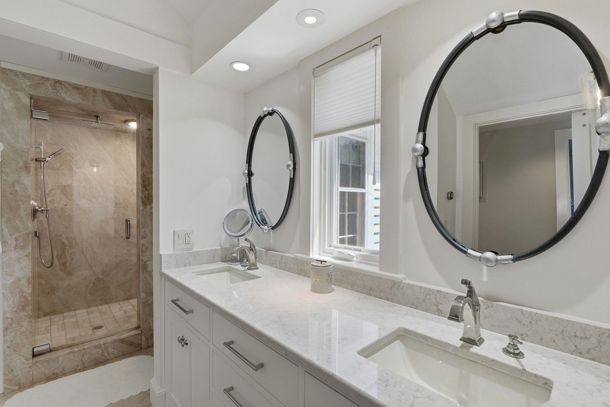 509 Wilton Road, Unit 16 017 Peterborough, NH 03458 - Photo 31 of 47
