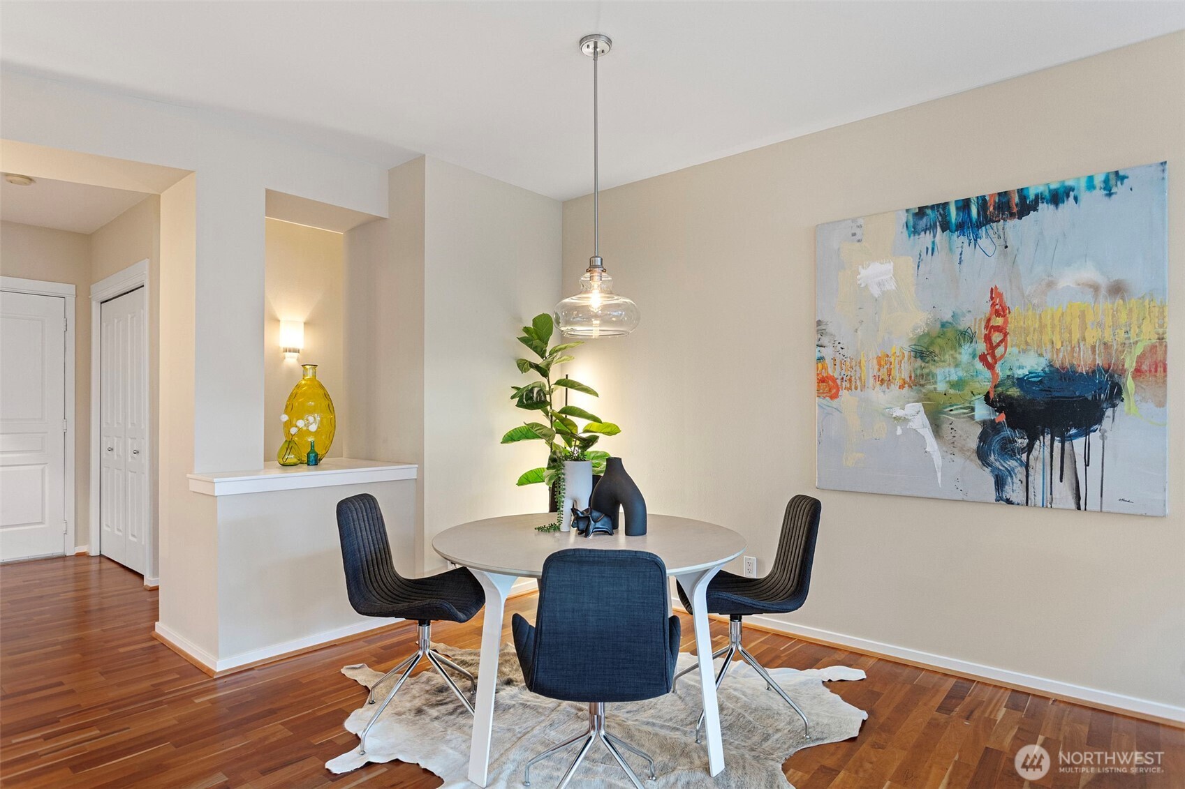 1900 Alaskan Way, Unit 514 Seattle, WA 98101 - Photo 13 of 36