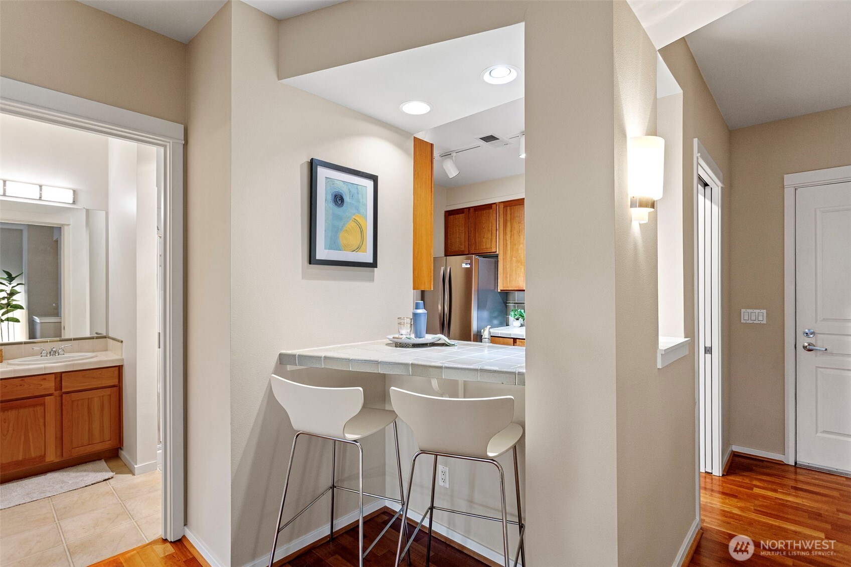 1900 Alaskan Way, Unit 514 Seattle, WA 98101 - Photo 16 of 36