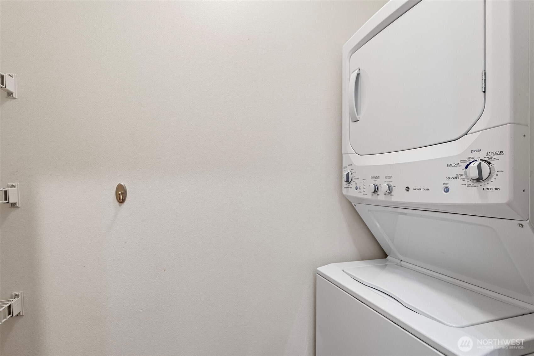 1900 Alaskan Way, Unit 514 Seattle, WA 98101 - Photo 29 of 36