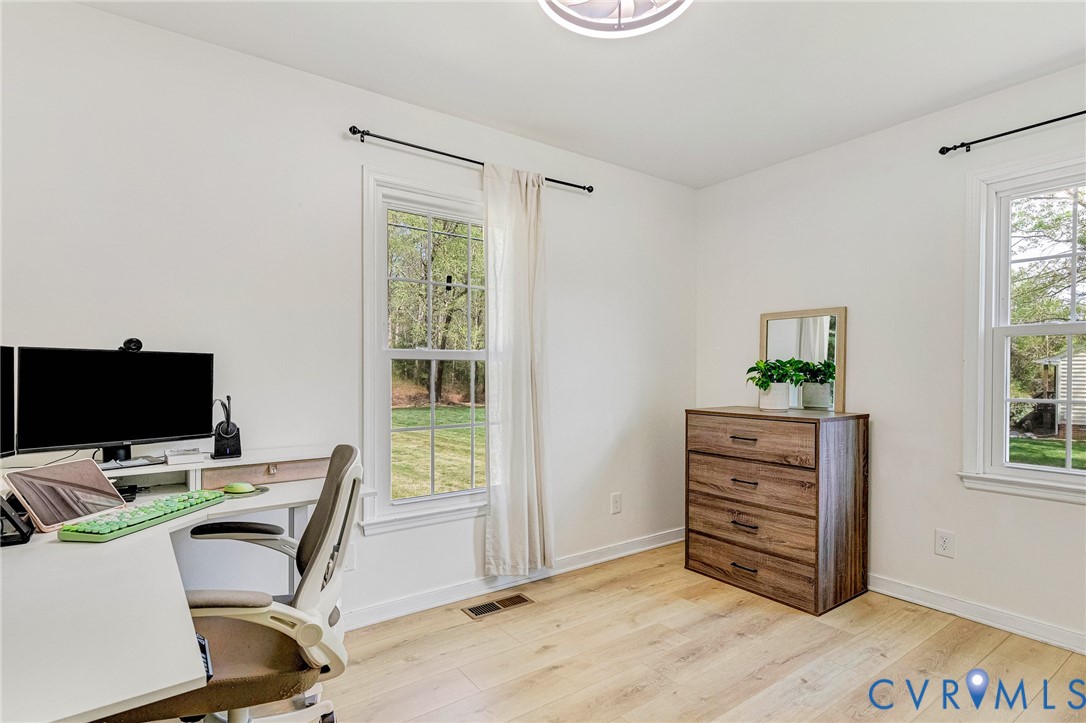 9041 Beach Road Chesterfield, VA 23838 - Photo 20 of 52