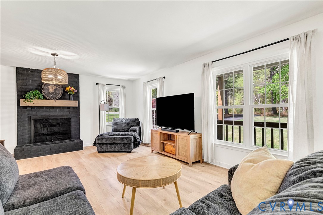 9041 Beach Road Chesterfield, VA 23838 - Photo 4 of 52