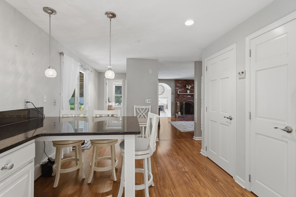 39 Westcott Road Hopedale, MA 01747 - Photo 5 of 30 Gallery Image 5