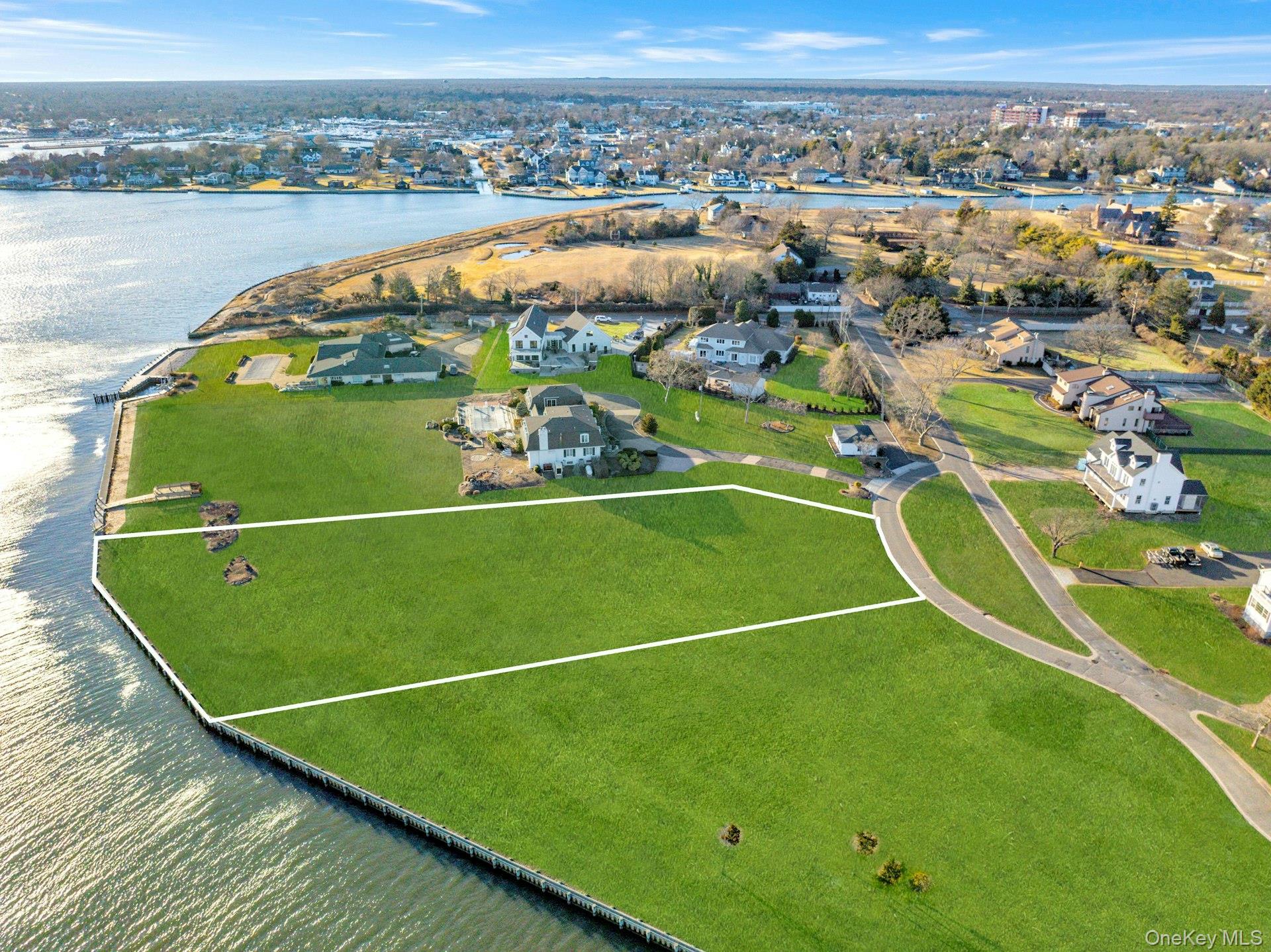 6 Overlea Court Bay Shore, NY 11706 - Photo 5 of 10 an aerial view of a football ground