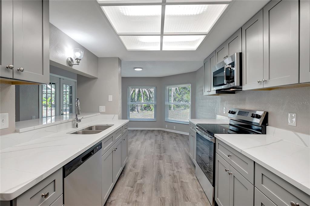 8523 Braxton Drive Hudson, FL 34667 - Photo 16 of 48