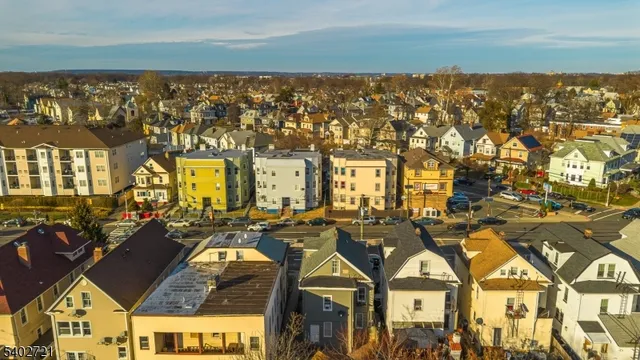 $699,900 | 320 Westfield Avenue, Elizabeth, NJ 07208