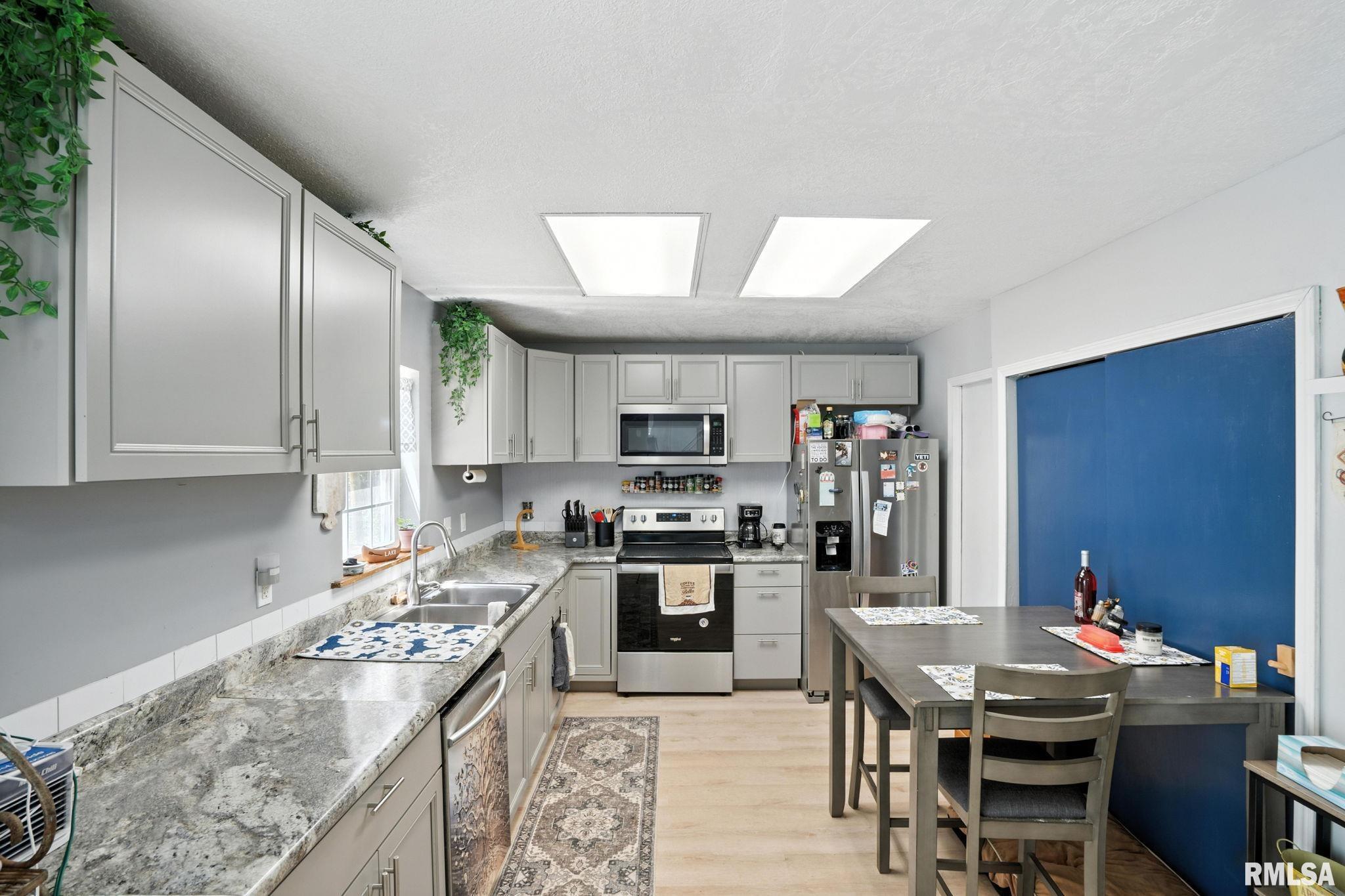 24776 178th Street Pleasant Valley, IA 52767 - Photo 5 of 20