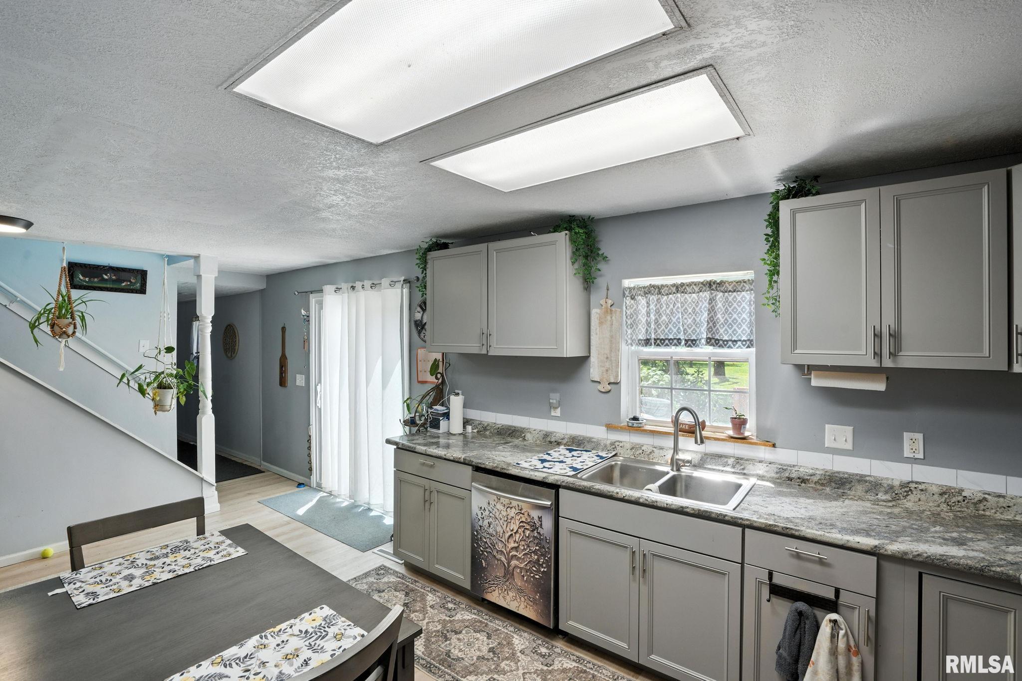 24776 178th Street Pleasant Valley, IA 52767 - Photo 6 of 20