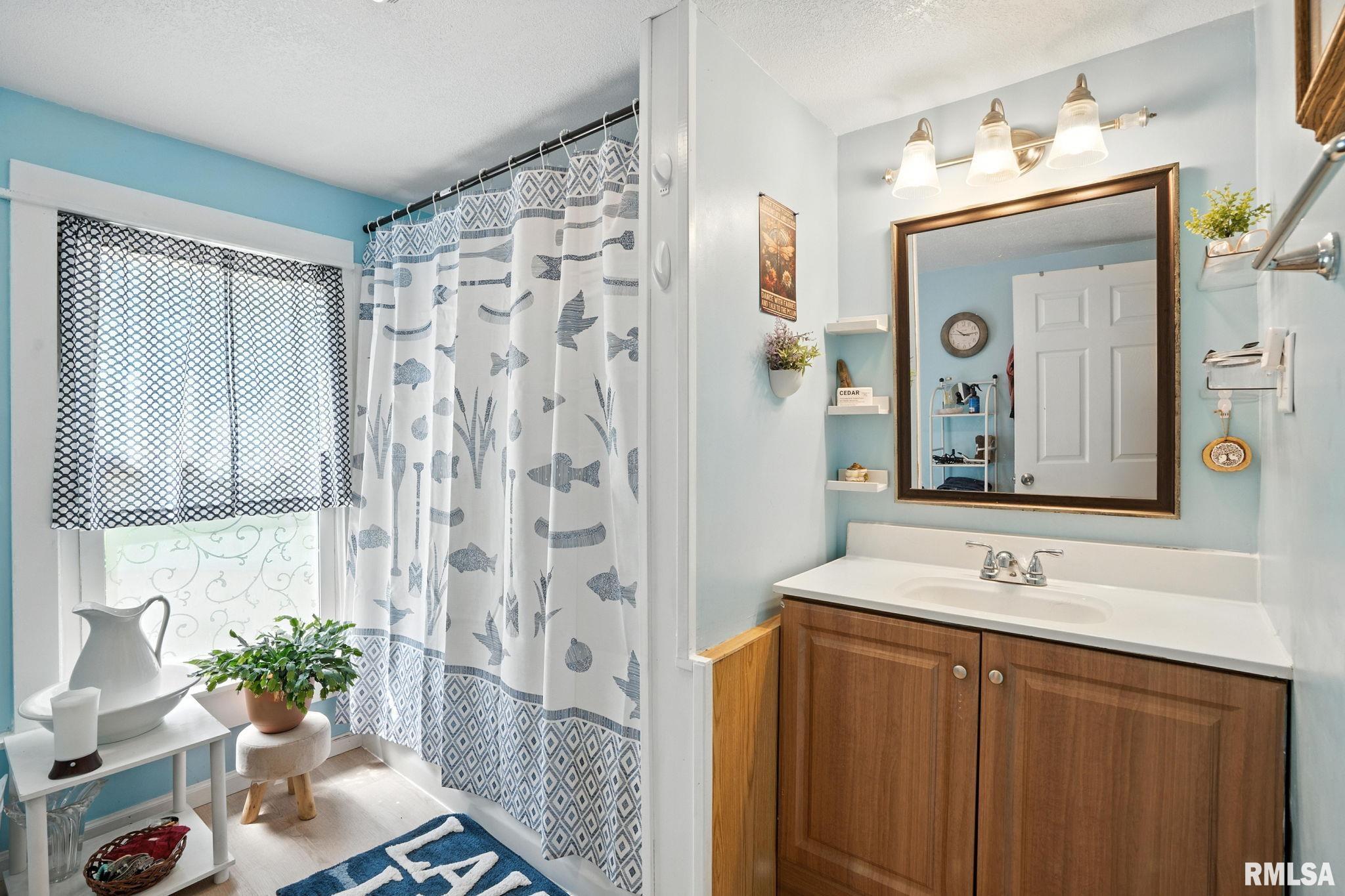 24776 178th Street Pleasant Valley, IA 52767 - Photo 10 of 20