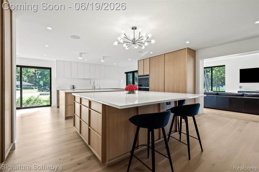 4340 Charing Cross Road Bloomfield Hills, MI 48304 - Photo 10 of 33