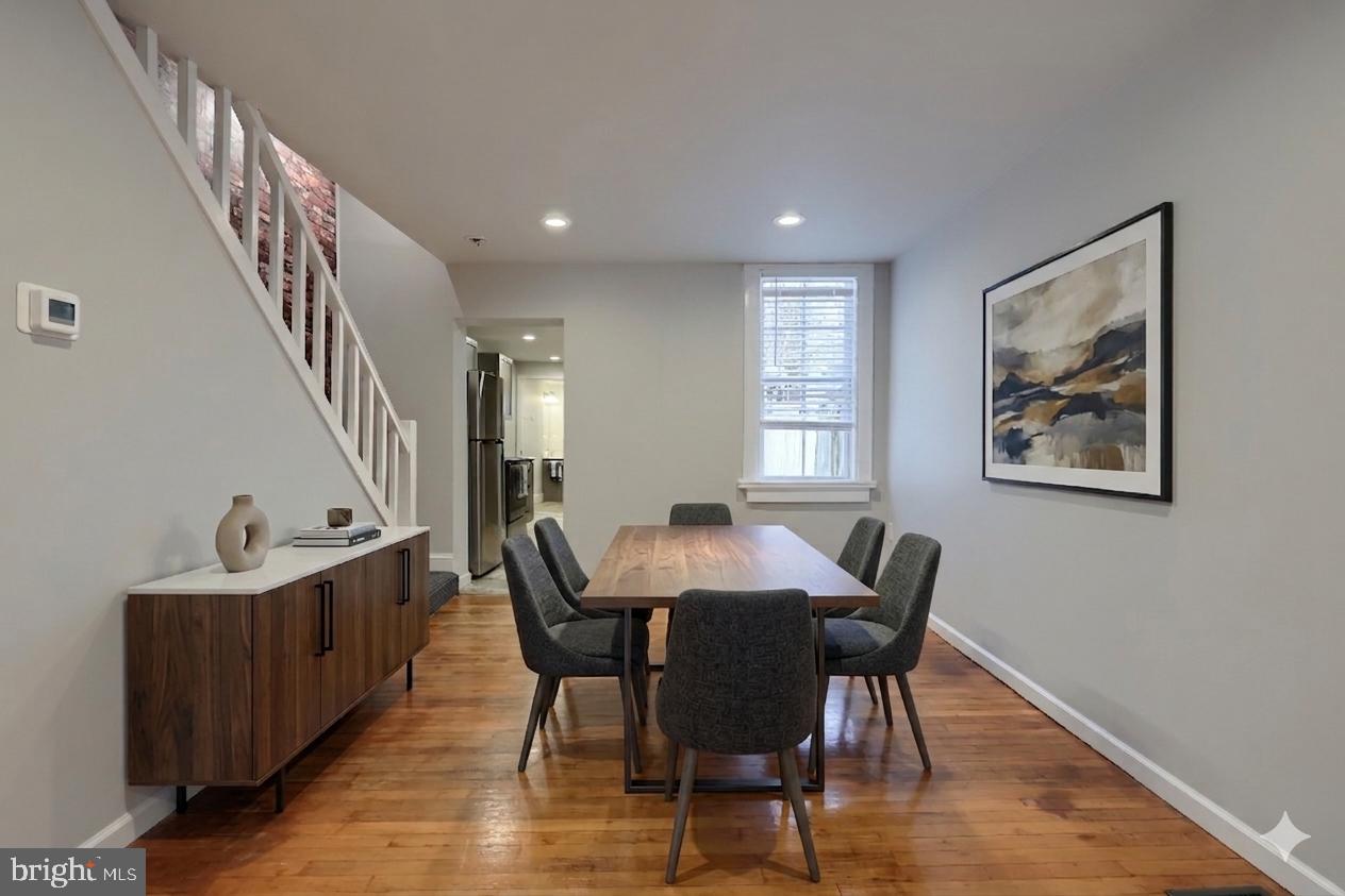 517 Manor Street Lancaster, PA 17603 - Photo 11 of 35 Digital Staging