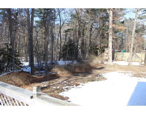 22 Buttonwood Road Halifax, MA 02338 - Photo 3 of 14 Gallery Image 3