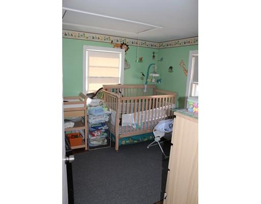 22 Buttonwood Road Halifax, MA 02338 - Photo 6 of 14 Gallery Image 6