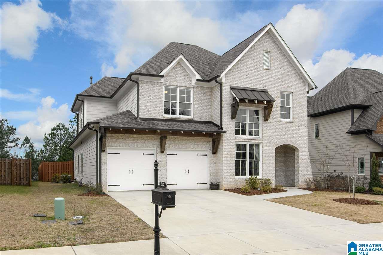 612 Grayson Place Chelsea, AL 35043 - Photo 2 of 39